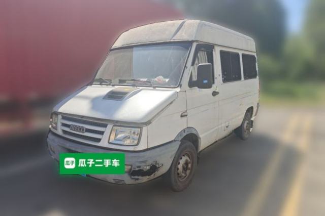 Used Iveco Daily 2014 2.5T-A35 NJ6484ACM47Z4