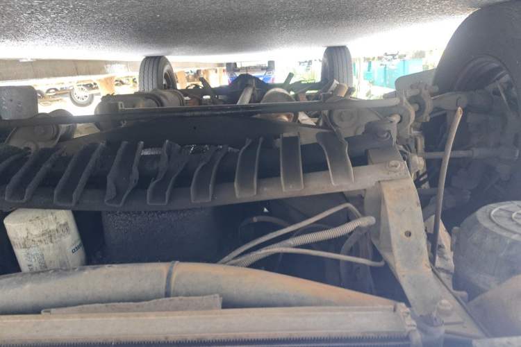 Used Iveco Daily 2014 2.8T-V35 NJ5044XXYQ3A43S4 Chassis Front