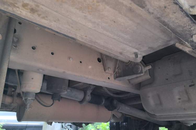 Used Iveco Daily 2014 2.8T-V35 NJ5044XXYQZA43S4 Chassis Front Left