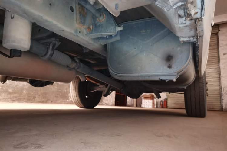 Used Iveco Daily 2014 2.5T-A35 NJ6484ACM47Z4 Chassis Front Left