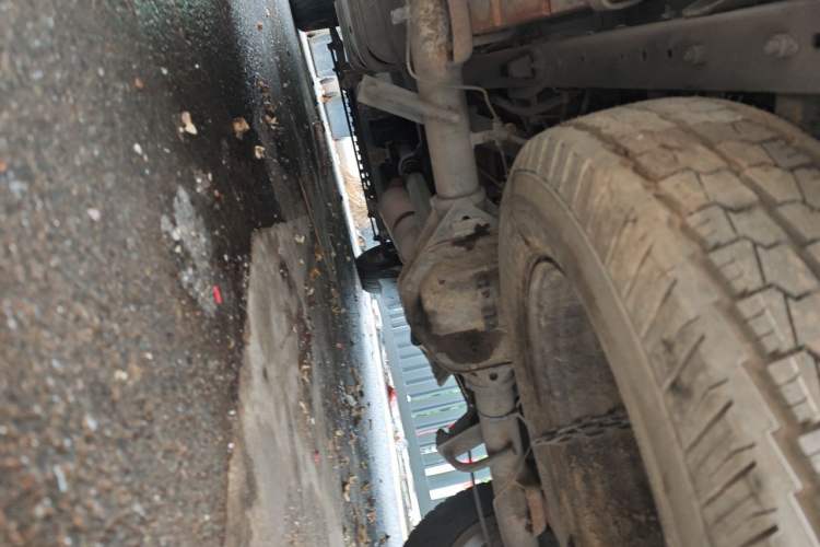 Used Iveco Daily 2014 2.5T-A35 NJ6484ACM47Z4 Chassis Rear