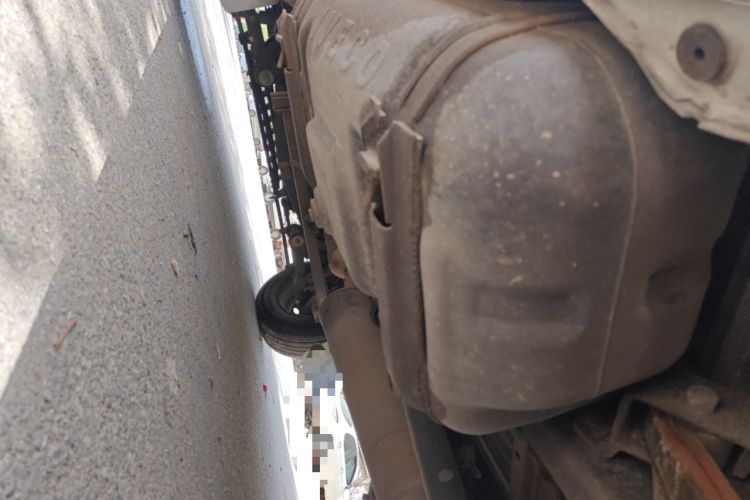Used Iveco Daily 2014 2.5T-A35 NJ6485AC47Z4 Chassis Rear Left