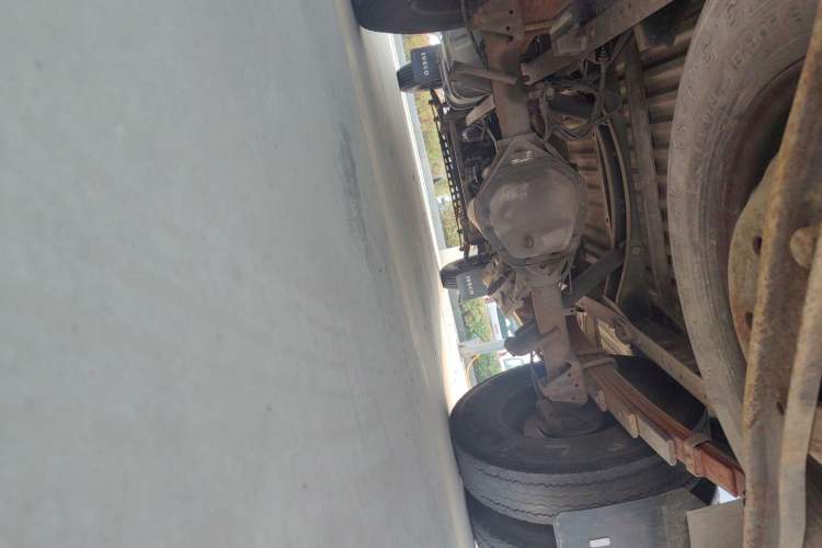 Used Iveco Daily 2014 2.8T-V40 NJ5044XXY3A43S4 Chassis Rear