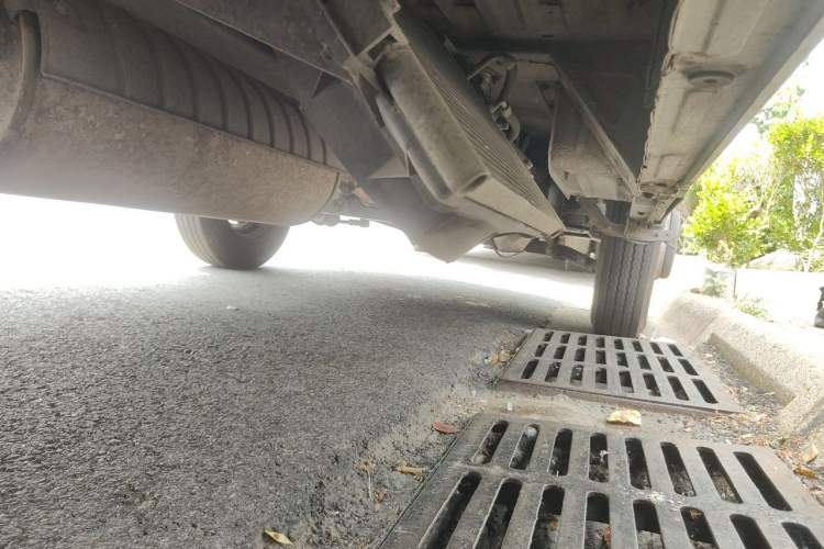 Used Iveco Daily 2014 2.8T-V35 NJ5044XXYQZA43S4 Chassis Rear Right