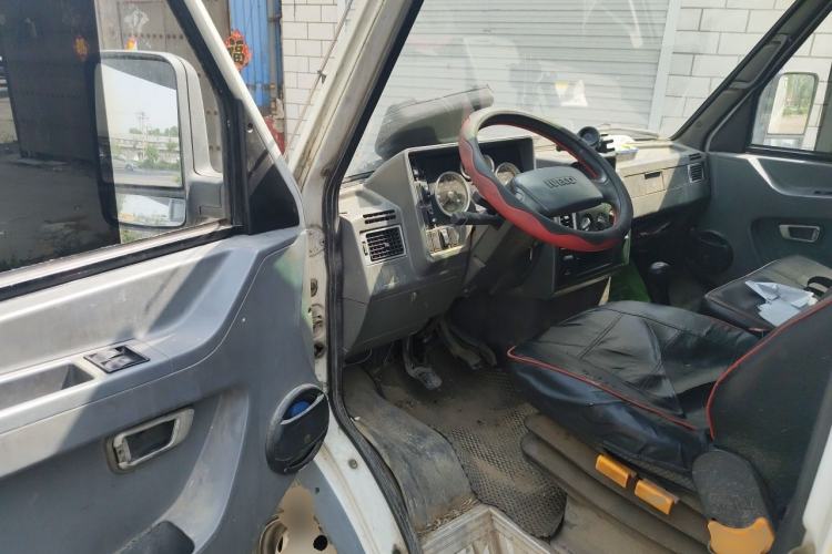 Used Iveco Daily 2014 2.8T-V35 NJ5044XXYQZA43S4 Driver Seat
