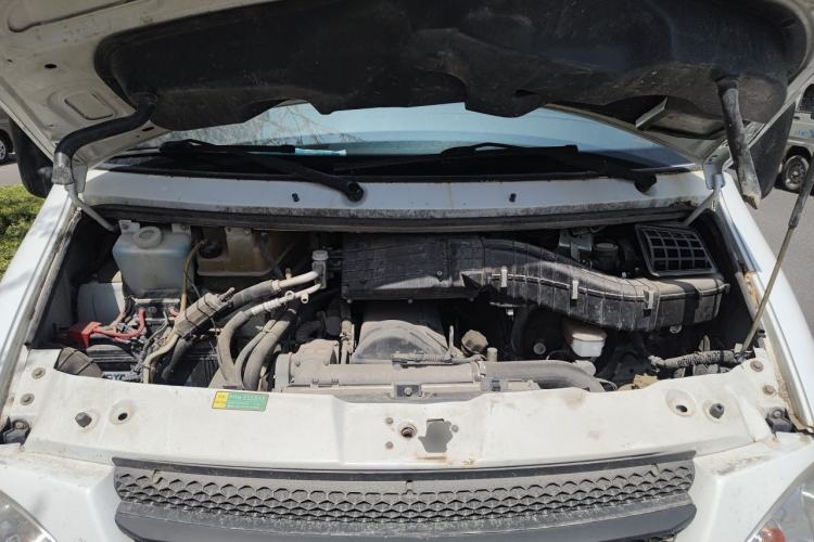 Used Iveco Daily 2014 2.5T-A35 NJ6484ACM47Z4 Engine Bay