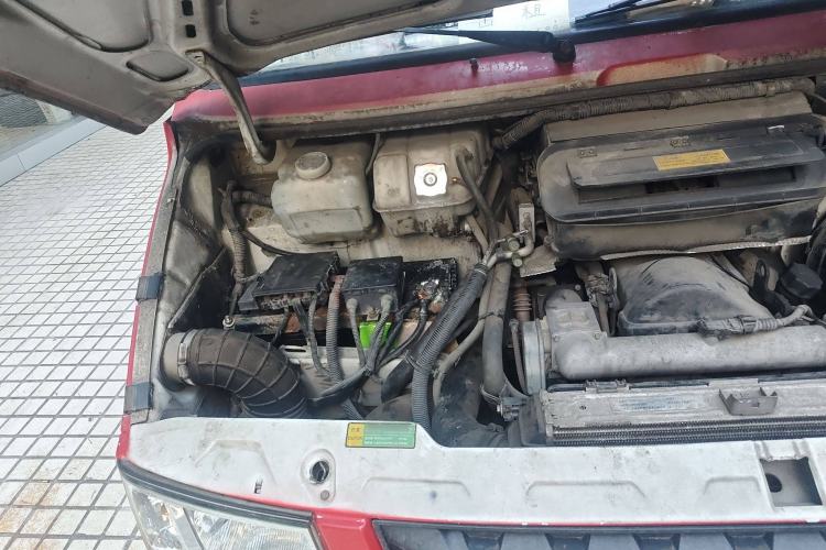 Used Iveco Daily 2014 2.8T-V35 NJ5044XXYQZA43S4 Engine Bay Right