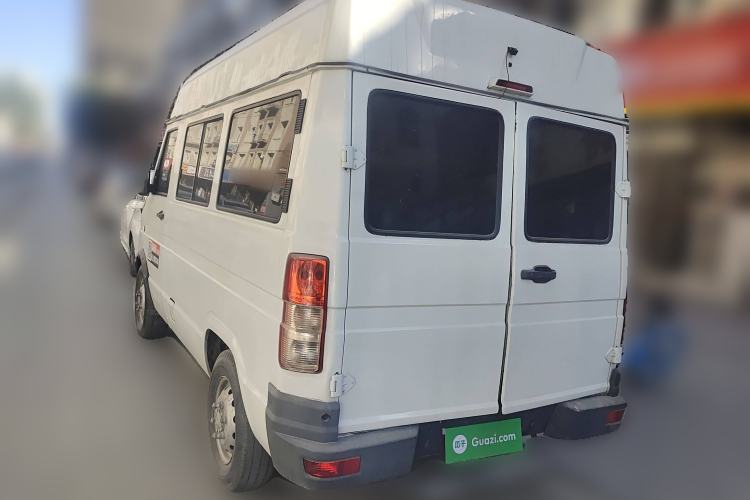 Used Iveco Daily 2014 2.5T-A35 NJ6484ACM47Z4 Exterior 3