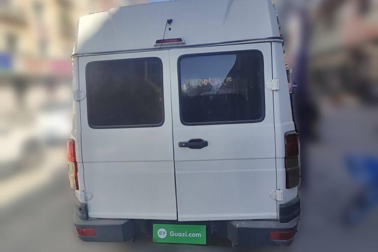 Used Iveco Daily 2014 2.5T-A35 NJ6484ACM47Z4 Exterior 4