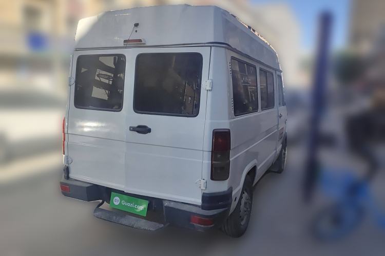 Used Iveco Daily 2014 2.5T-A35 NJ6484ACM47Z4 Exterior 5