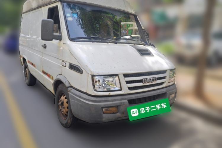 Used Iveco Daily 2014 2.8T-V35 NJ5044XXYQ3A43S4 Front Right 45 Deg