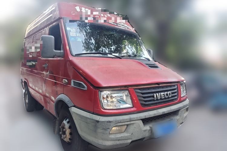 Used Iveco Daily 2014 2.8T-V35 NJ5044XXYQZA43S4 Front Right 45 Deg