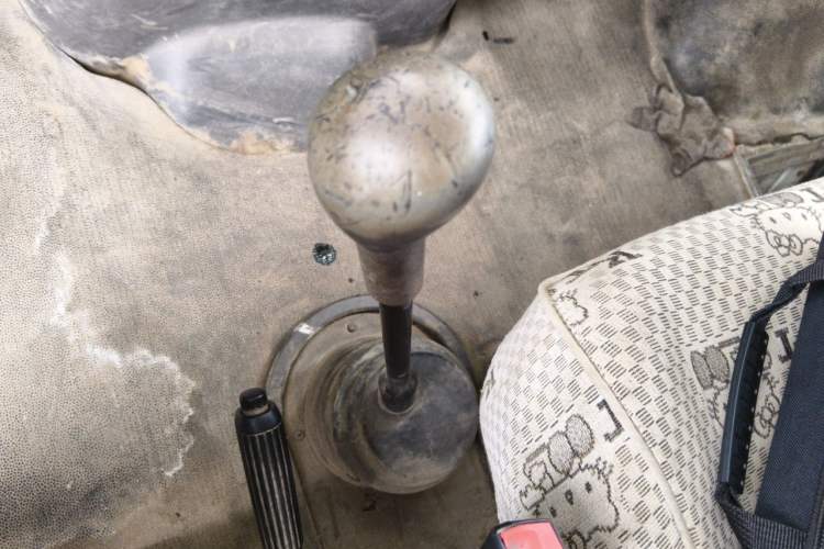 Used Iveco Daily 2014 2.5T-A35 NJ6484ACM47Z4 Gear Lever