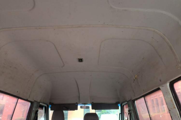 Used Iveco Daily 2014 2.5T-A35 NJ6484ACM47Z4 Headliner