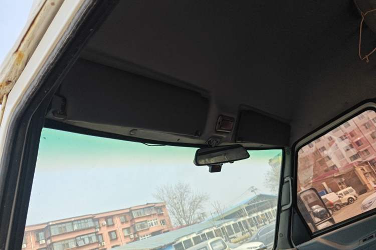 Used Iveco Daily 2014 2.8T-V35 NJ5044XXYQ3A43S4 Headliner
