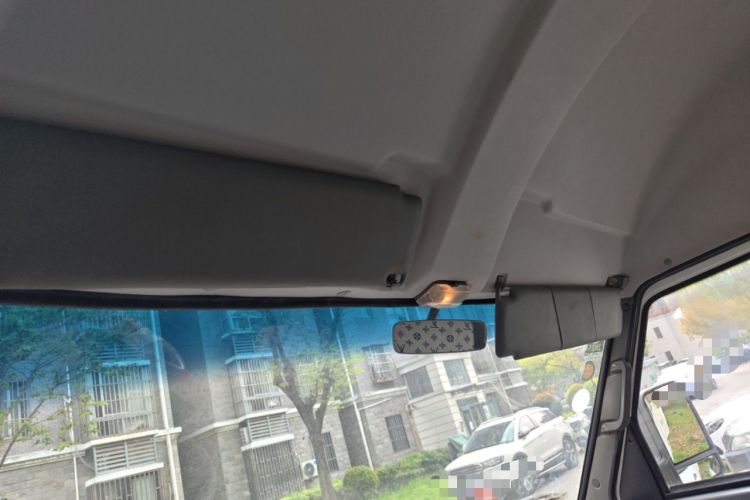 Used Iveco Daily 2014 2.8T-V35 NJ5044XXYQ3A43S4 Headliner