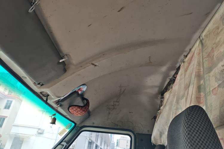 Used Iveco Daily 2014 2.5T-A35 NJ6485AC47Z4 Headliner