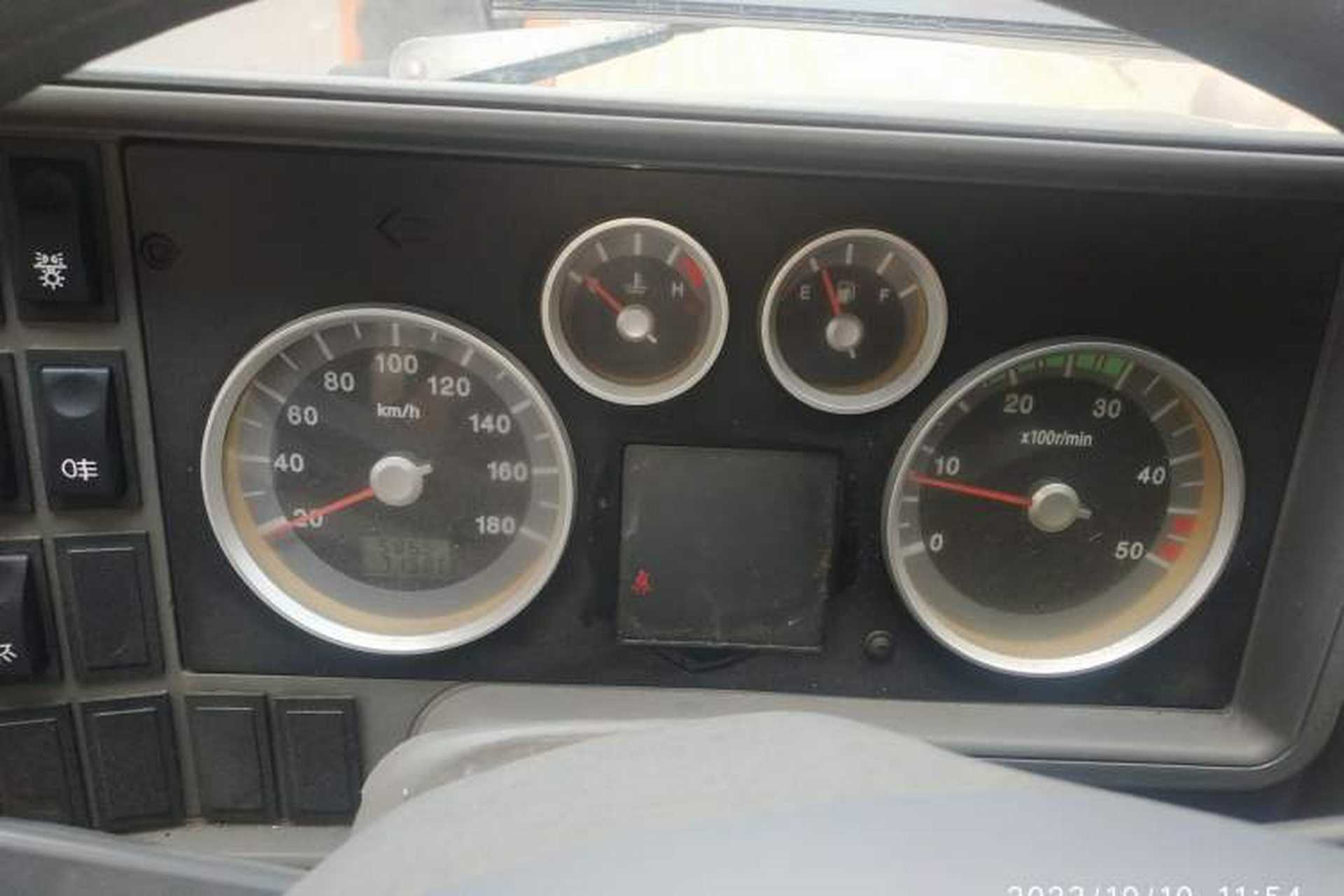 Used Iveco Daily 2014 2.5T-A35 NJ6484ACM47Z4 Instrument Cluster