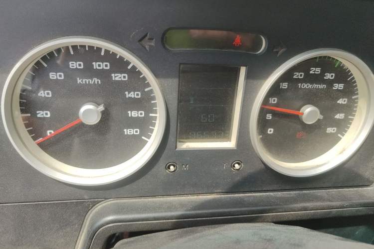 Used Iveco Daily 2014 2.8T-V35 NJ5044XXYQZA43S4 Instrument Cluster