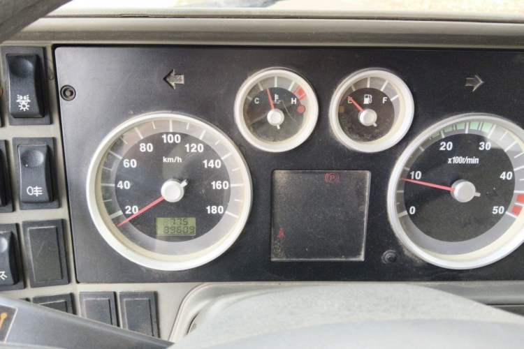 Used Iveco Daily 2014 2.5T-A35 NJ6484ACM47Z4 Instrument Cluster