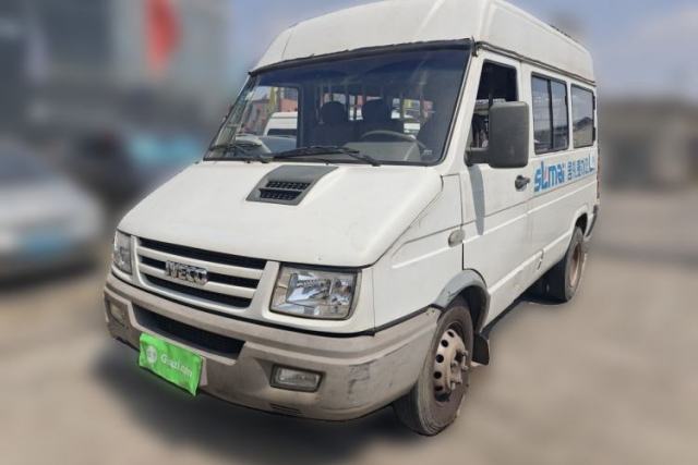 Used Iveco Daily 2014 2.5T-A35 NJ6485AC47Z4
