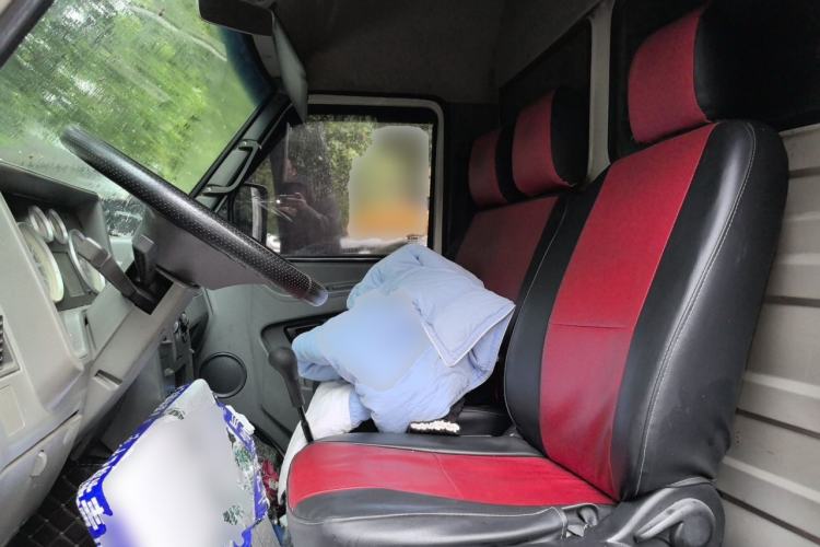 Used Iveco Daily 2014 2.8T-V35 NJ5044XXYQZA43S4 Left Front Seat