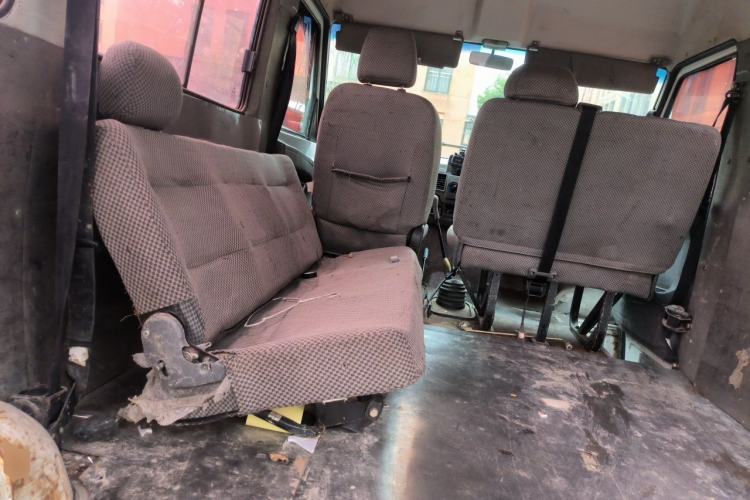 Used Iveco Daily 2014 2.5T-A35 NJ6484ACM47Z4 Left Rear Seat