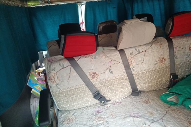 Used Iveco Daily 2014 2.5T-A35 NJ6484ACM47Z4 Left Rear Seat
