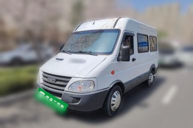 Used Iveco Daily 2014 2.5T-A35 NJ6484ACM47Z4