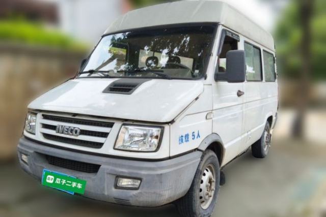 Used Iveco Daily 2014 2.5T-A35 NJ6484ACM47Z4