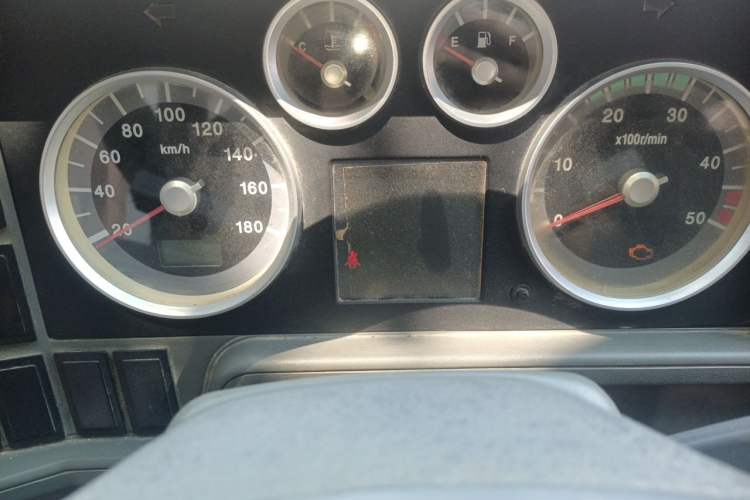 Used Iveco Daily 2014 2.5T-A35 NJ6484ACM47Z4 Odometer Close Up