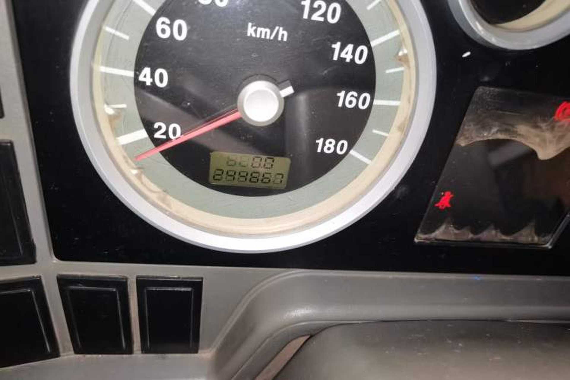Used Iveco Daily 2014 2.5T-A35 NJ6484ACM47Z4 Odometer Close Up