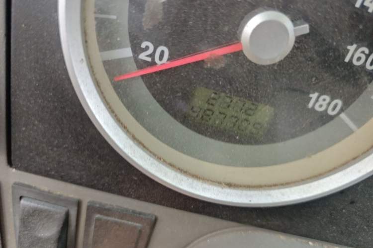 Used Iveco Daily 2014 2.5T-A35 NJ6484ACM47Z4 Odometer Close Up