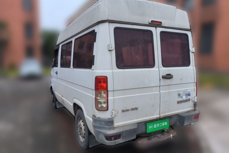 Used Iveco Daily 2014 2.5T-A35 NJ6484ACM47Z4 Rear Left 45 Deg