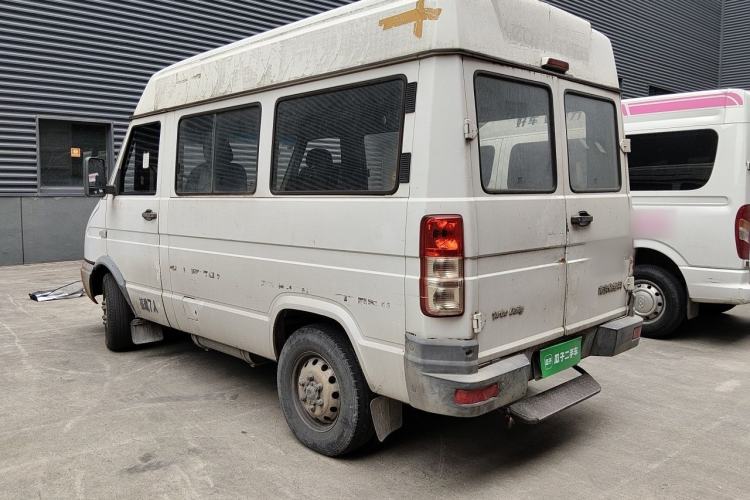 Used Iveco Daily 2014 2.5T-A35 NJ6484ACM47Z4 Rear Left 45 Deg