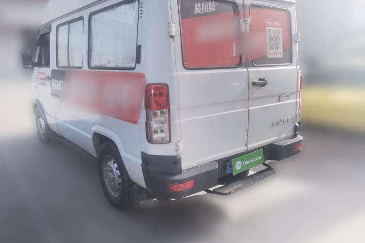Used Iveco Daily 2014 2.5T-A35 NJ6484ACM47Z4 Rear Left 45 Deg