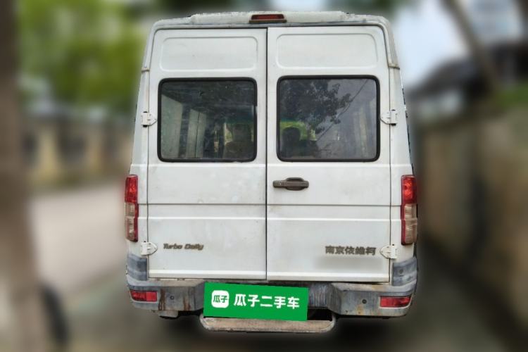 Used Iveco Daily 2014 2.5T-A35 NJ6484ACM47Z4 Rear