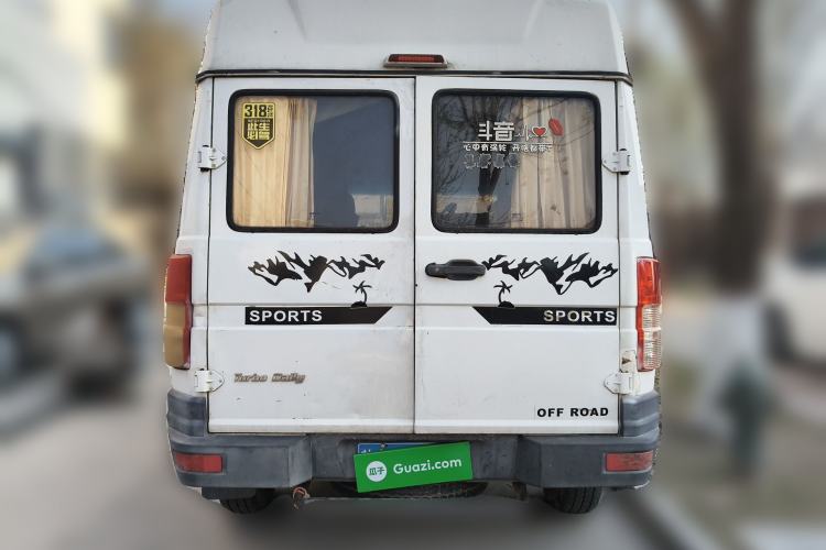 Used Iveco Daily 2014 2.5T-A35 NJ6484ACM47Z4 Rear