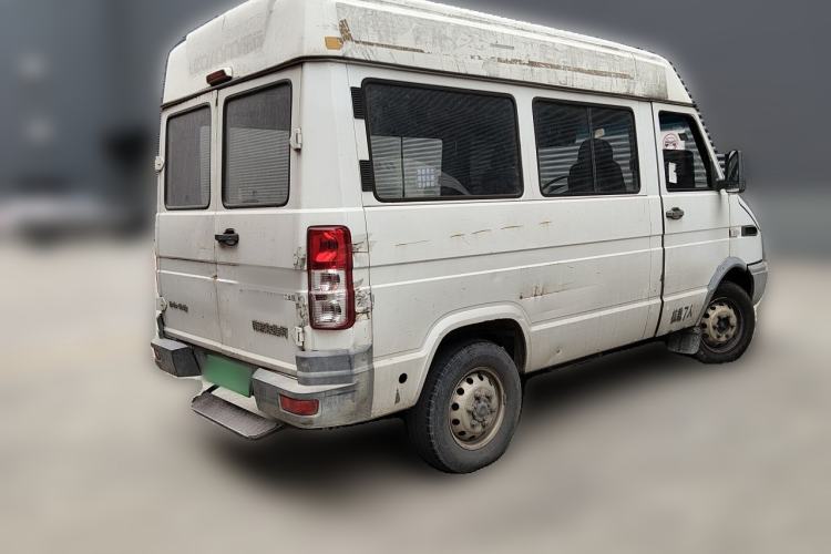 Used Iveco Daily 2014 2.5T-A35 NJ6484ACM47Z4 Rear Right 45 Deg