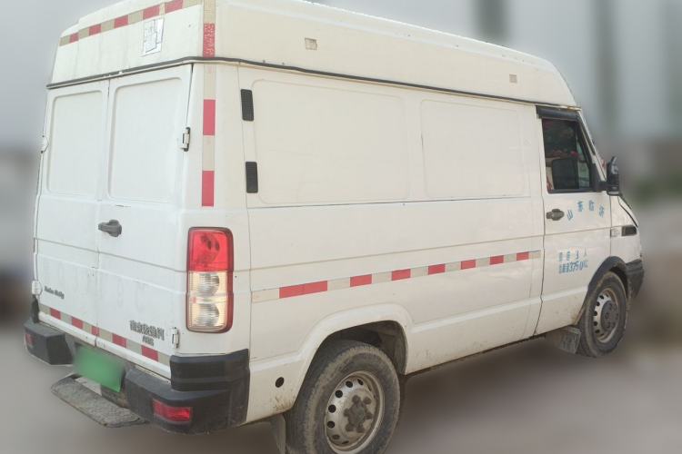 Used Iveco Daily 2014 2.8T-V35 NJ5044XXYQ3A43S4 Rear Right 45 Deg