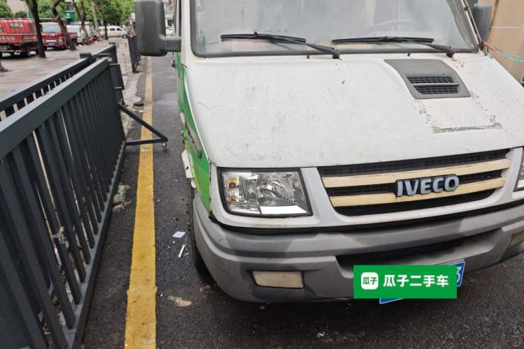 Used Iveco Daily 2014 2.5T-A35 NJ6484ACM47Z4 Right Front Headlight