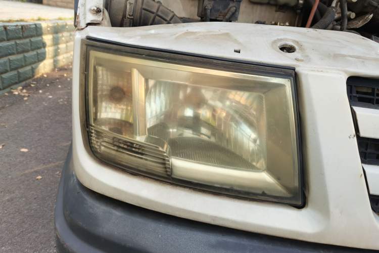 Used Iveco Daily 2014 2.5T-A35 NJ6484ACM47Z4 Right Front Headlight