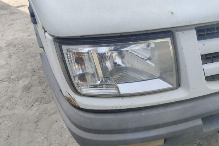 Used Iveco Daily 2014 2.8T-V35 NJ5044XXYQZA43S4 Right Front Headlight