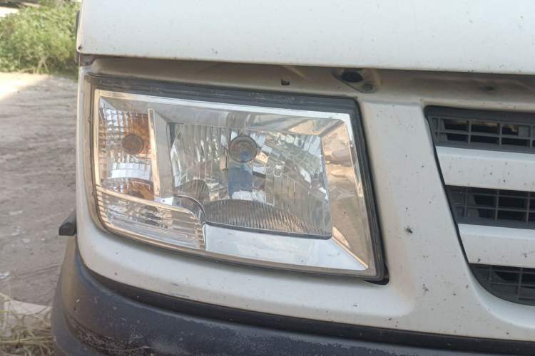 Used Iveco Daily 2014 2.8T-V35 NJ5044XXYQ3A43S4 Right Front Headlight