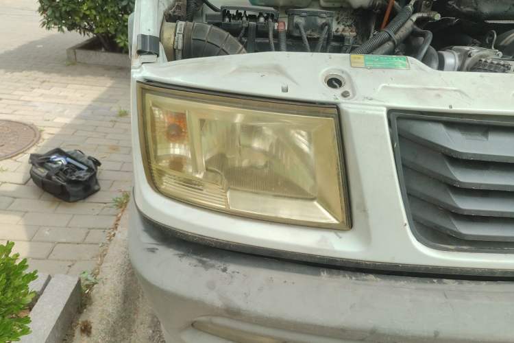 Used Iveco Daily 2014 2.8T-V35 NJ5044XXYQZA43S4 Right Front Headlight