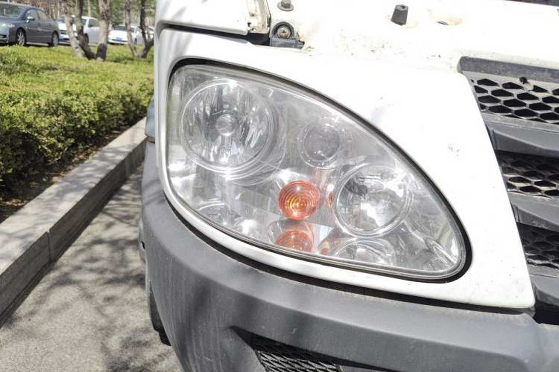 Used Iveco Daily 2014 2.5T-A35 NJ6484ACM47Z4 Right Front Headlight