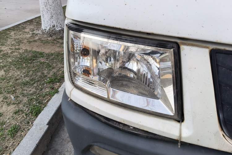 Used Iveco Daily 2014 2.5T-A35 NJ6484ACM47Z4 Right Front Headlight