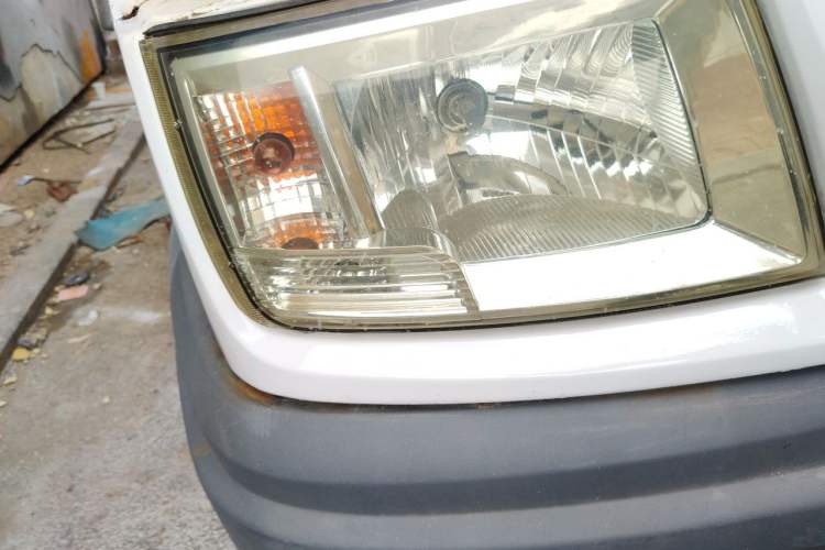 Used Iveco Daily 2014 2.5T-A35 NJ6484ACM47Z4 Right Front Headlight