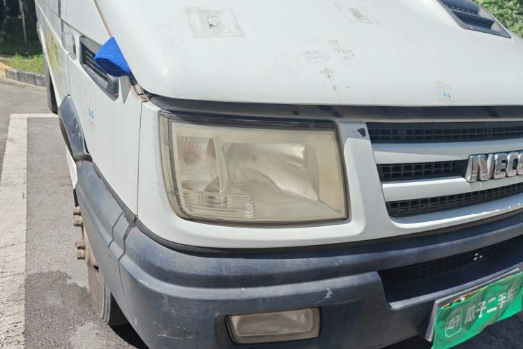 Used Iveco Daily 2014 2.8T-A35 NJ6495ACZ43S4 Right Front Headlight