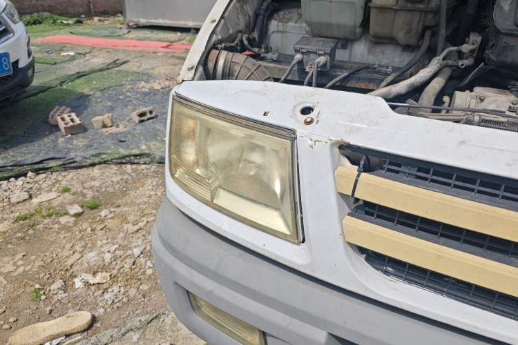 Used Iveco Daily 2014 2.5T-A35 NJ6485AC47Z4 Right Front Headlight